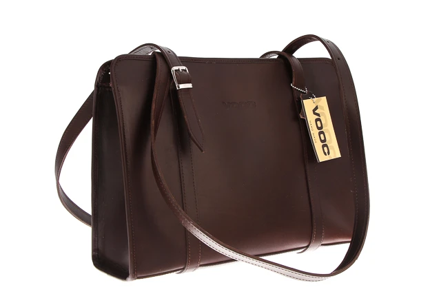 Skórzana torba damska na ramię VOOC Vintage P4p. Torebka damska na ramię w modnym stylu Vintage. Zaletą tej torebki jest możliwość kreowania wielu stylizacji pasujących na każdą okazję. 