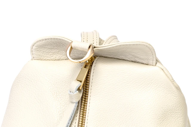 Ekskluzywny-wygodny-plecak-torebka-damska-ze-skory- naturalnej -Boho-VOOC-kremowy-cream