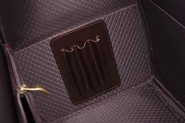 Torba skórzana VOOC Prestige PK1 kufer lekarski z naturalnej skóry, zamknięcie biglowe.